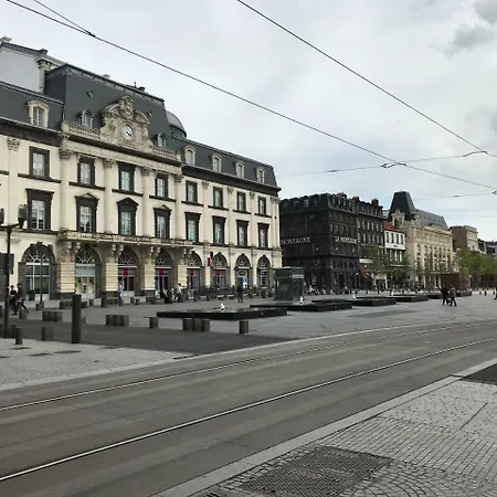 Esprit Cosy Sur Plateau Apartment